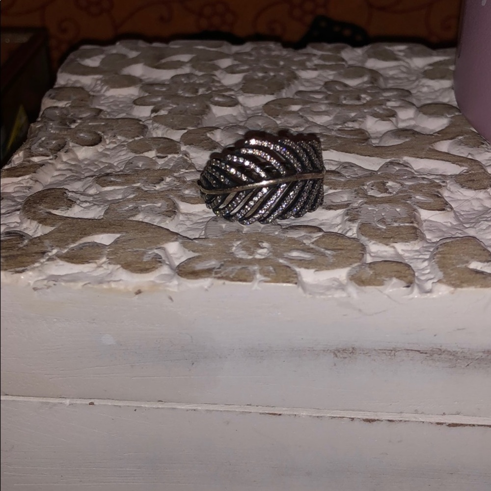 Pandora Feather Ring